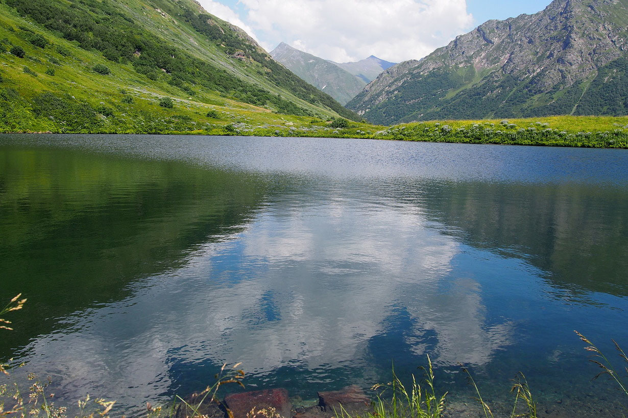 Озеро Большое Дзитаку
